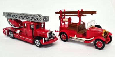 Matchbox YFE05 1932 Mercedes Benz Ladder + Solido Citroen C4F Fire Engines LOOSE