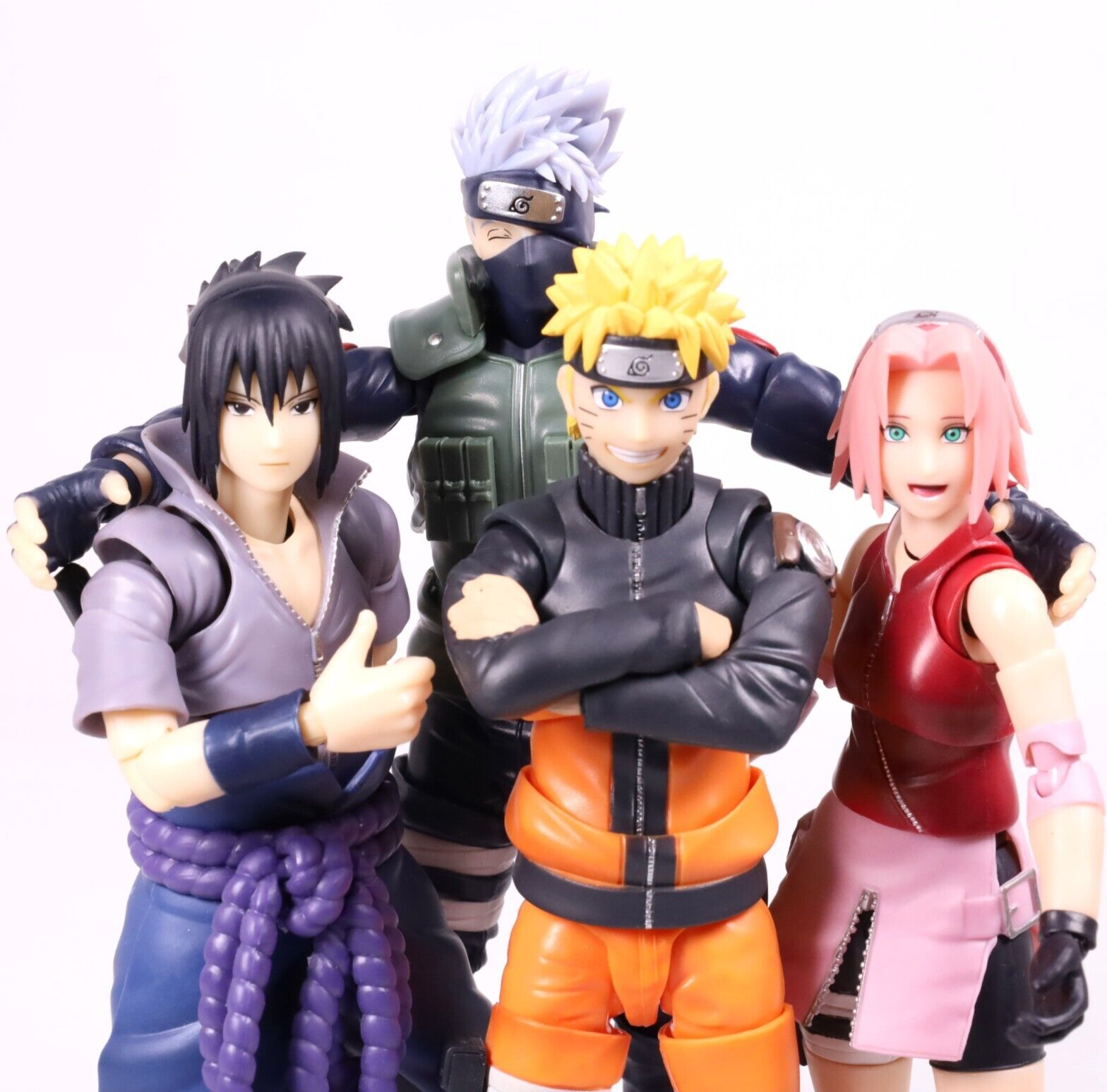 100% Original BANDAI SPIRITS S.H.Figuarts SHF Action Figure - Naruto  Uzumaki Sasuke Uchiha Sakura Haruno