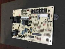 Carrier Payne CEPL130438-01 Furncace Control Board AZ83905 | NR356
