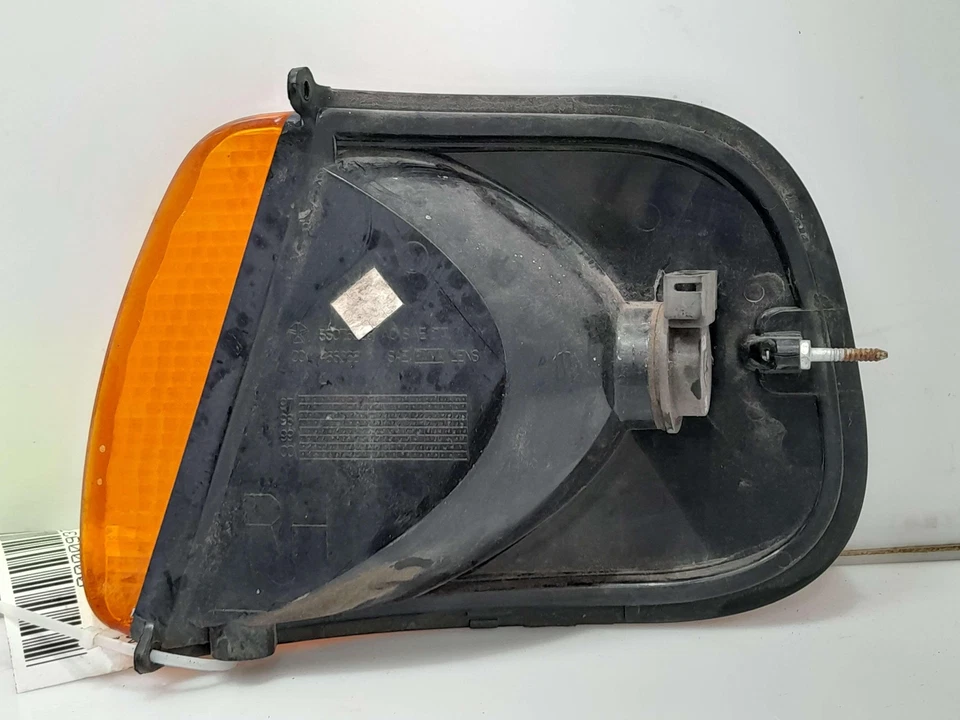 98-03 Dodge Ram Van B1500 B2500 B3500 lámpara de estacionamiento señal de giro pasajero derecho OEM Foto 2 de 4