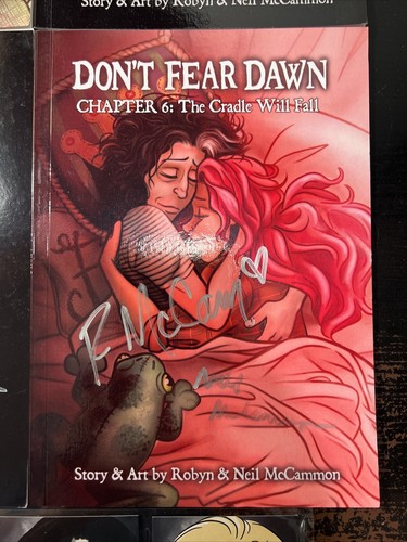 7x Don’t Fear Dawn Comics Graphic Novels Volume 1-7 Signed By Artist Creators - Picture 7 of 17