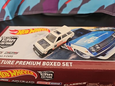 Hot Wheels Nissan Maxima Drift Car weiß Kombiversand