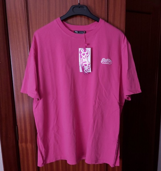 Zara Barbie Camiseta talla M