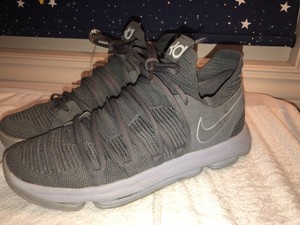 kd 10 dark gray
