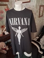 Nirvana Men's Dark Grey Short Sleeve T-Shirt  Size L Pre-loved Good Condition