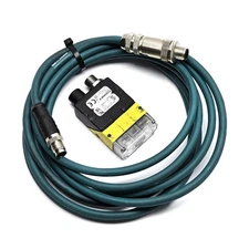 Cognex DM262X 825-10233-1R D DataMan Barcode Reader NO NUTS w/ Cable