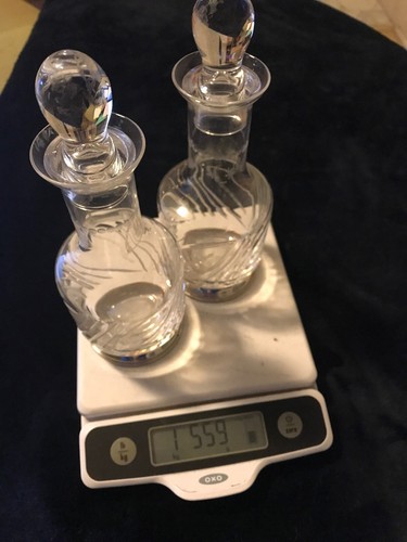 Antique Pair Of Crystal Decanters With Silver Bases - Picture 6 of 6