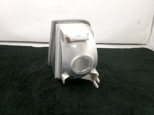 E5ZB-13216-BB Ford Mustang SVO Inner Marker Light LH Driver NOS (2) - Picture 6 of 10