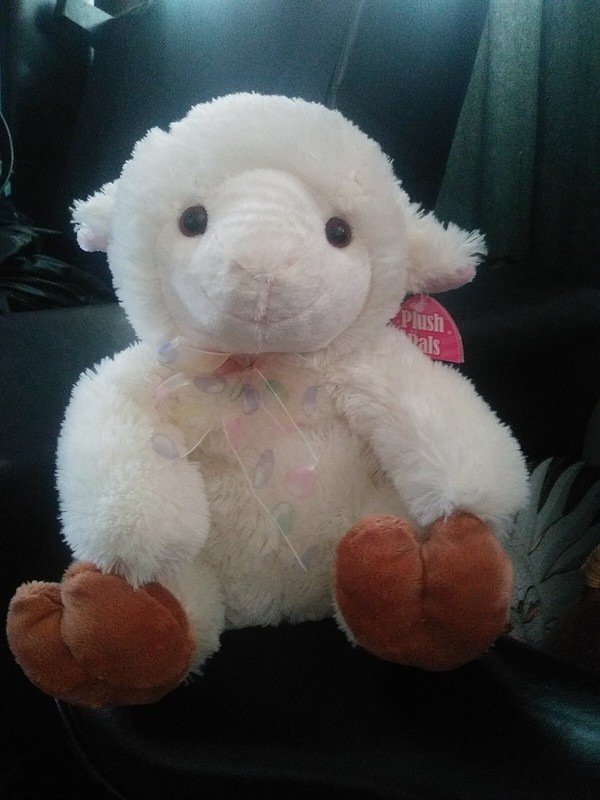Stuffed Animal Lamb * Easter Theme * Plush Pals * Brand New W/Tag! 12" x 9"