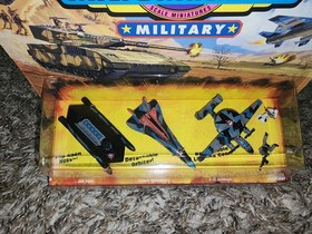 MicroMachines Military 8 Lot Bundle. Factory Sealed Mint/Near Mint. Please Read.