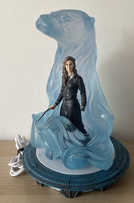 Enesco Zauberwelt von Harry Potter Hermine und Leuchtpatronus 6009883