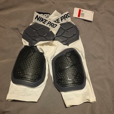 Nike Pro Big Dziecięce / MŁODZIEŻOWE Duże spodenki piłkarskie HyperStrong AO6243-100 sugerowana cena detaliczna 65 USD