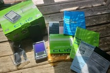 Sony CLIE Handheld - VGC PEG-SL10/U W ORI Box, Manuals  Cables Used Tested