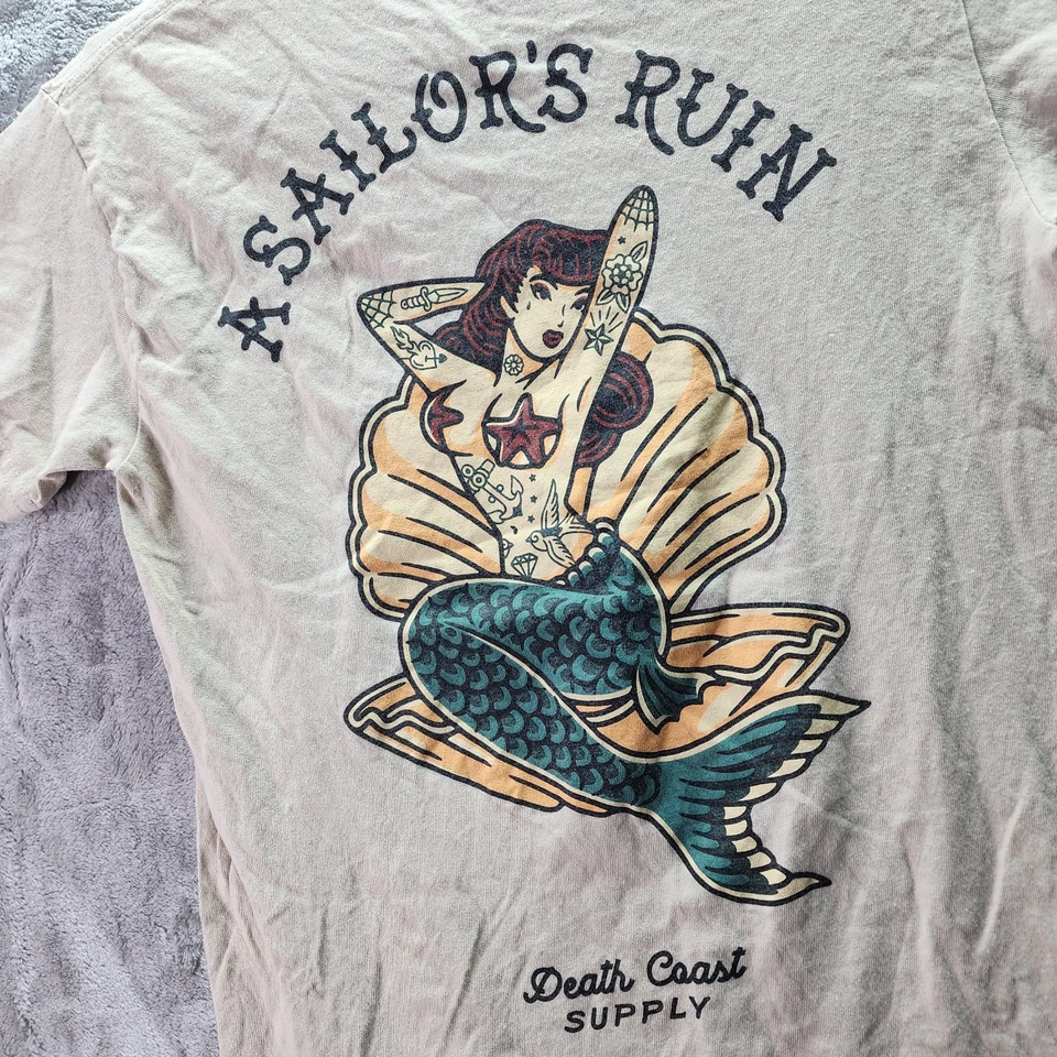 Camiseta Death Coast Supply Hombre Pequeña Beige Algodón A Sailor’s Ruin Mermaid Foto 4 de 4