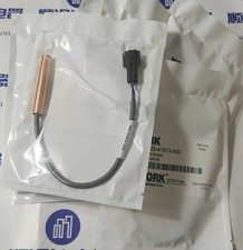 One New YORK 025-47673-000 Temperature Sensor New One 02547673000 - 