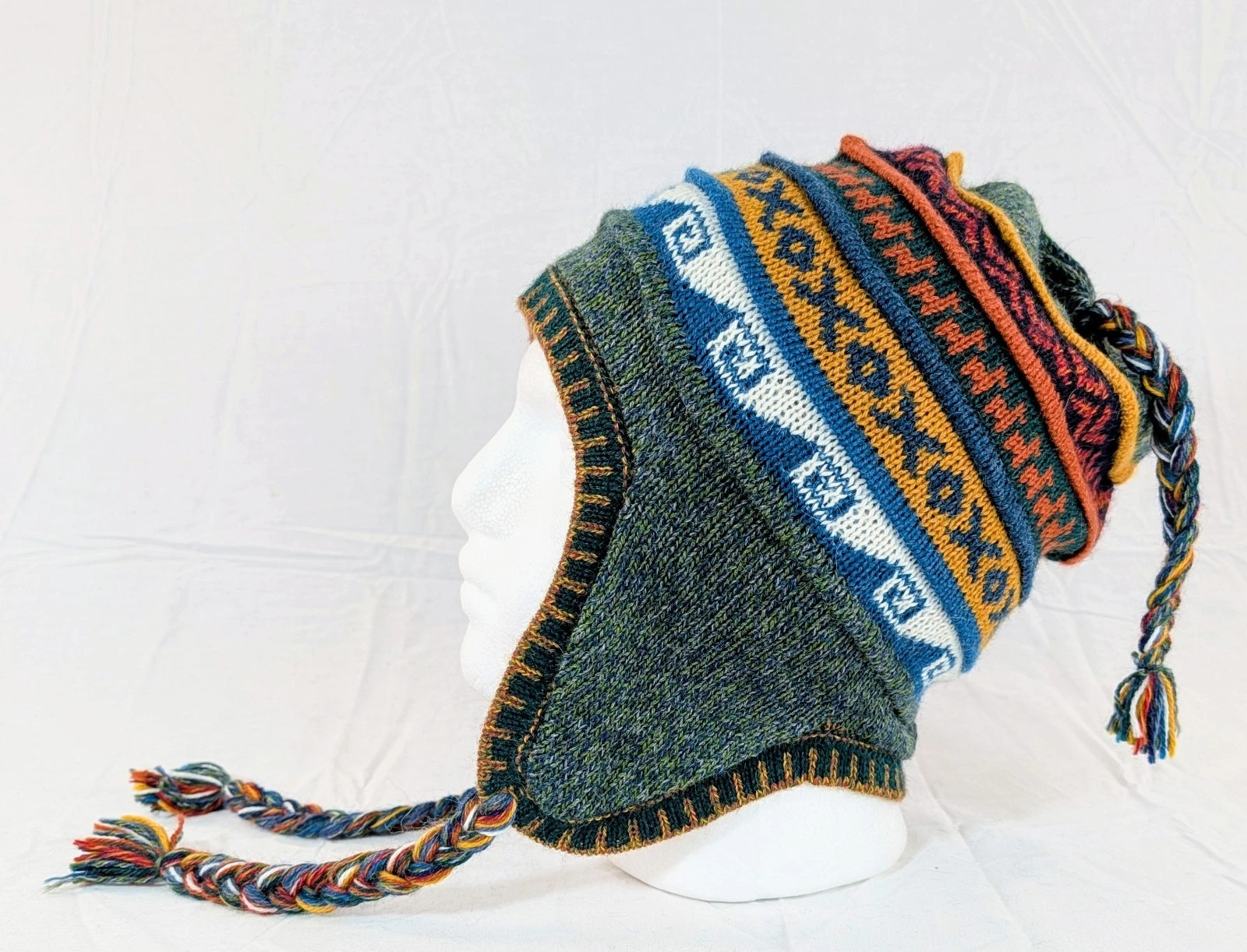 Soft Baby Alpaca Reversible Chullo Beanie Green White Unisex Colorful Boho Peru