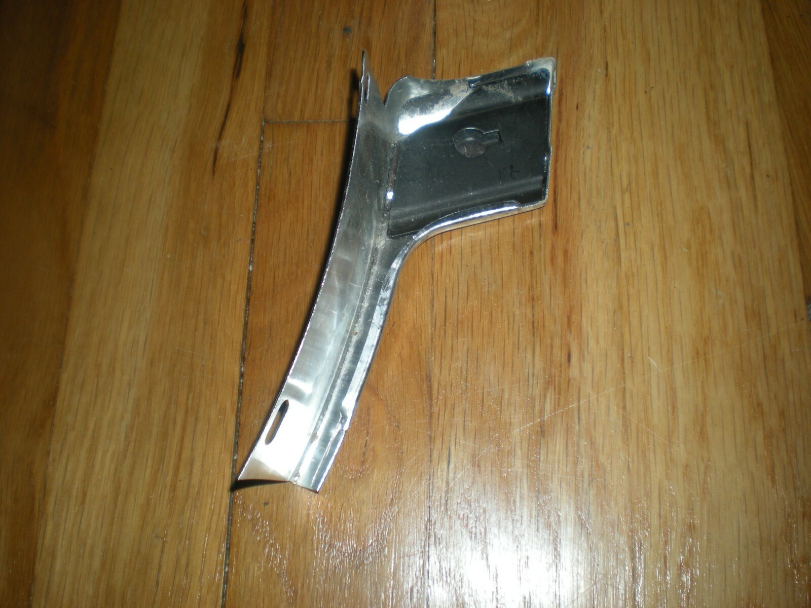 Picture 2 of 3