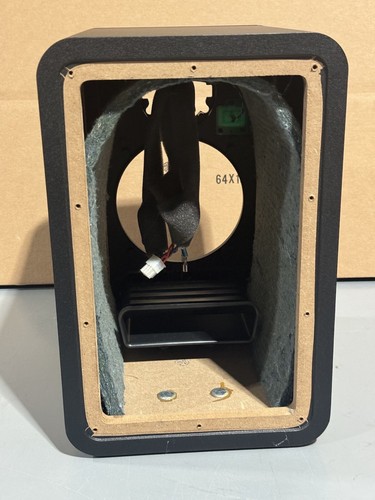 KRK V4 Powered Studio Monitor speakers ( SHELL ONLY ) BOX Q - Picture 4 of 4