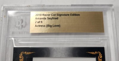 AMANDA SEYFRIED 2010 Razor CUT SIGNATURE AUTOGRAPH Auto #'d 2/6
