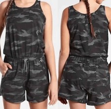 Athleta Girl On The Go Romper Size S/7 Black Camouflage Sleeveless NWOT