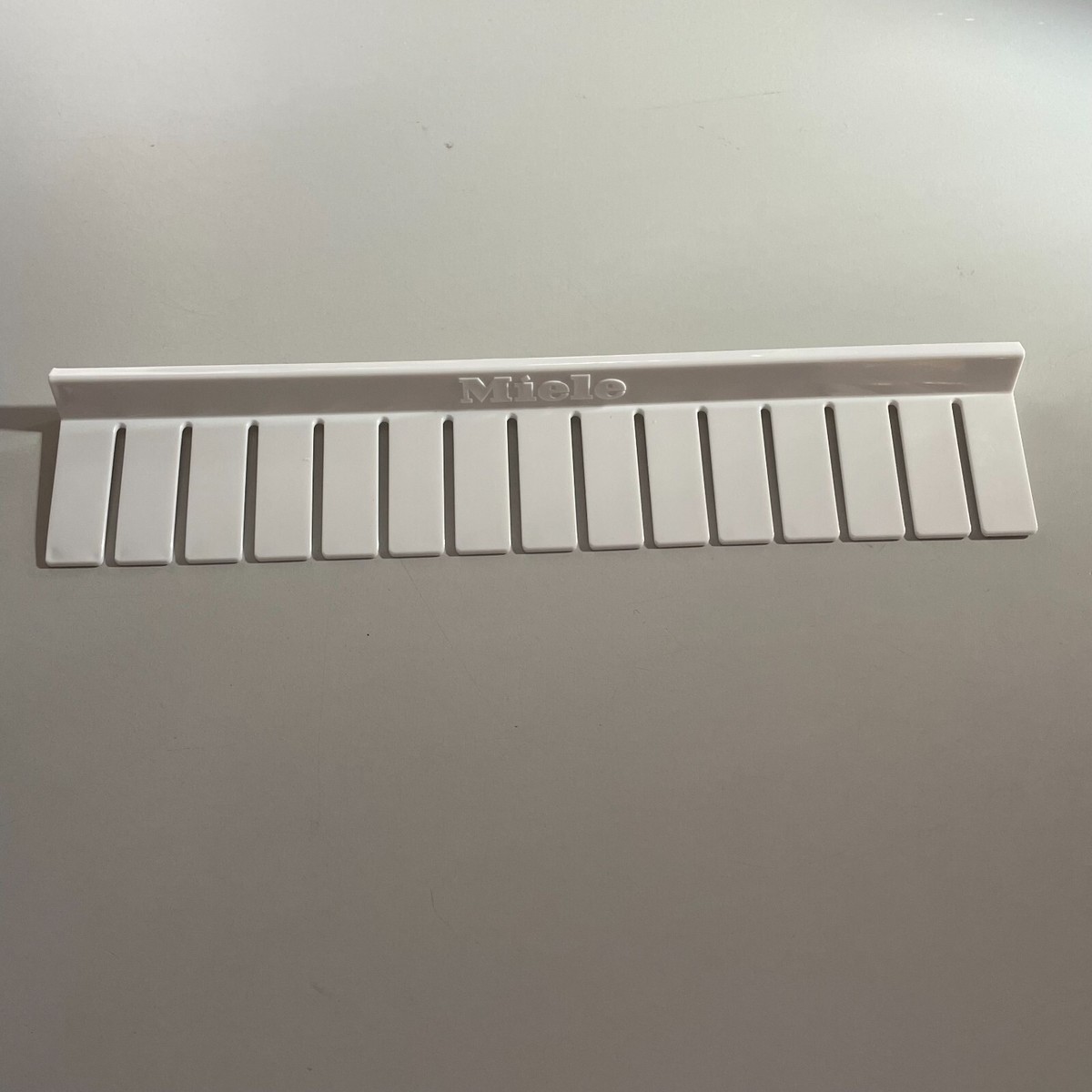 Silikon-Trinkhalm-Organizer Mit Klebeband – Wiederverwendbar, Für Schrank/Kühlschrank, Kein Bohren, 6 Fächer