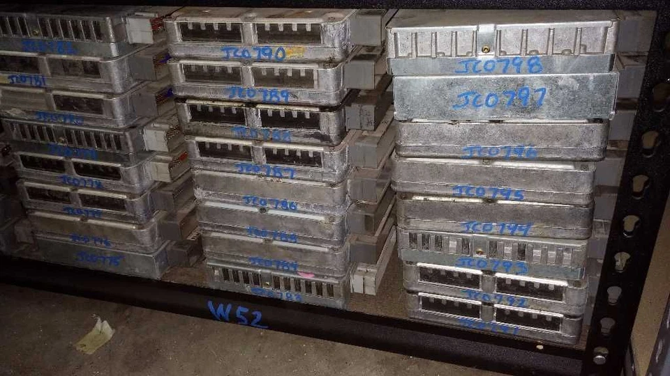 XL2F-12A650-MD 99 MOTOR FORD EXPLORER ECM 1914 Foto 2 de 2