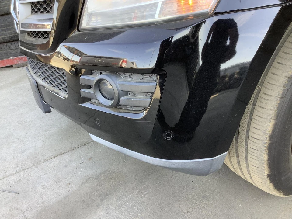 Conjunto de parachoques delantero usado se adapta a: Mercedes-benz Mercedes clase gl 164 2008 Foto 3 de 4