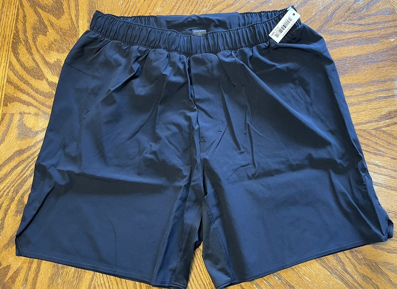 Peak Velocity Men’s Black Large Bathing Suit. New With Tags!