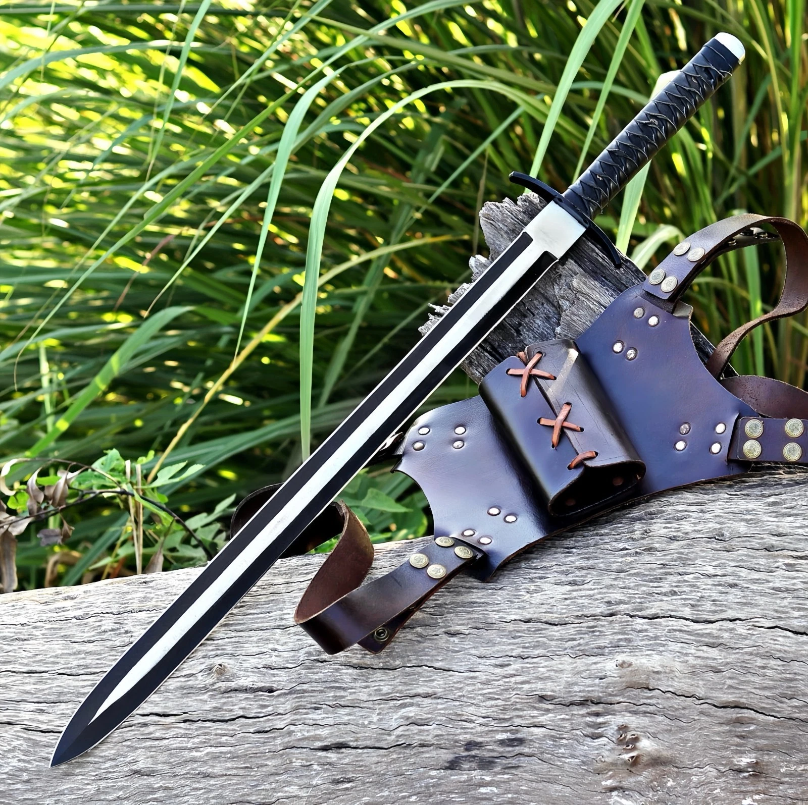 Handmade Carbon Steel Blade Black & Silver Sword~Hunting Sword Camping W/Sheath