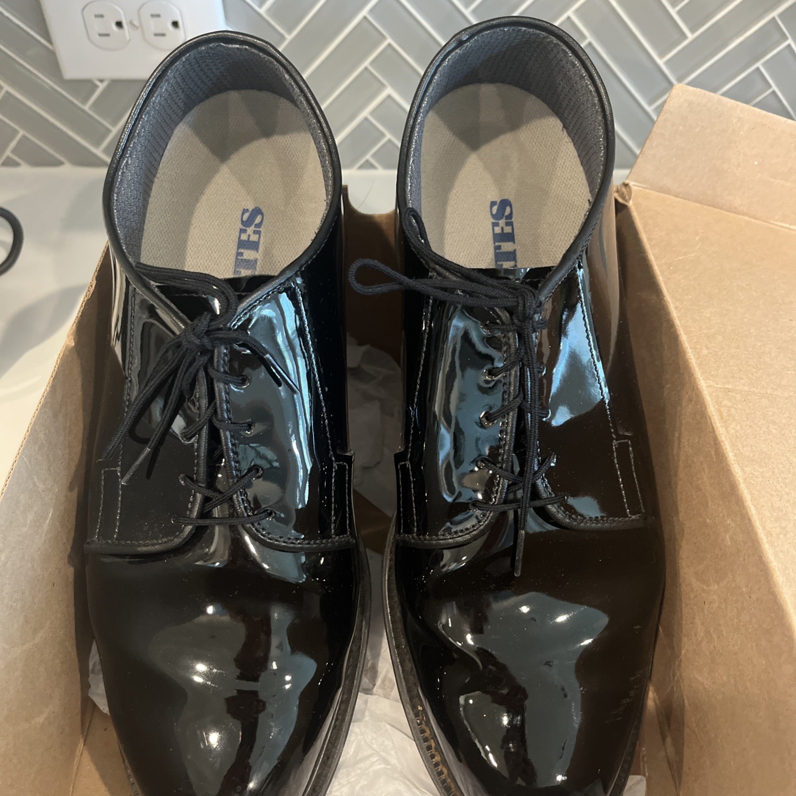 SAOLA Bates Scarpe eleganti Oxford da uomo nero lucido taglia:12D ��