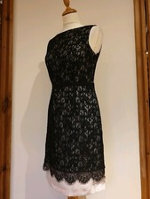 Coast Black & Nude Lace Fitted Evening Special Occasion Dress. Size 8
