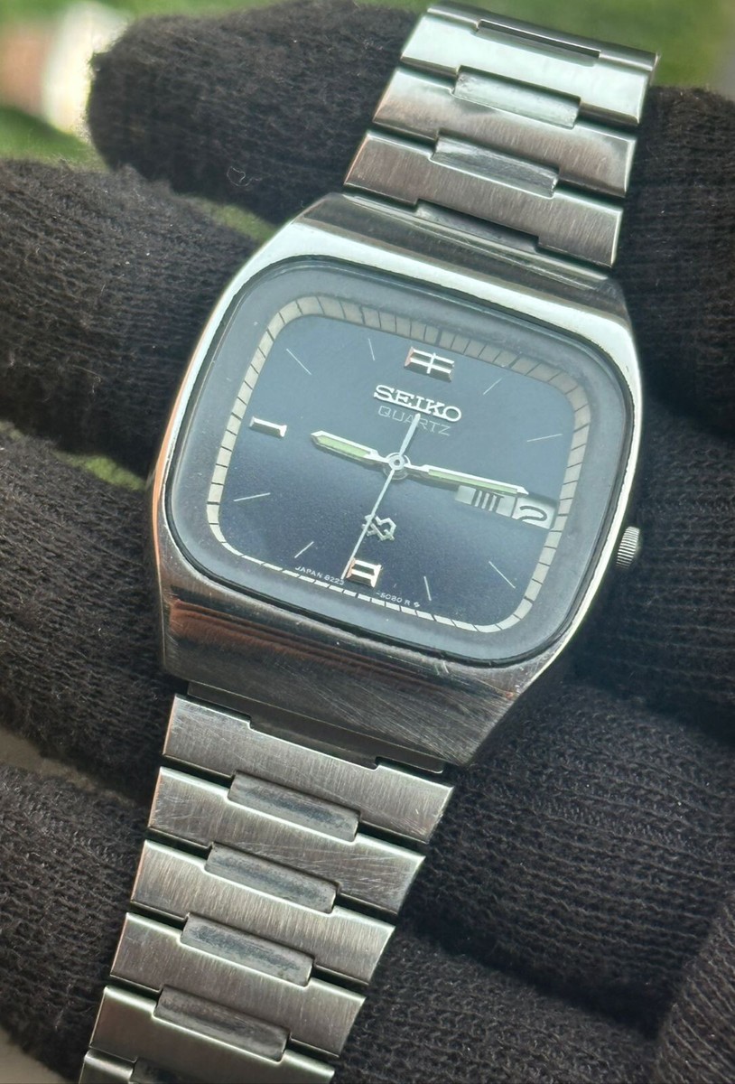Seiko Quartz SQ 8223-508A Blue Dial Vintage Day/Date Japan Made