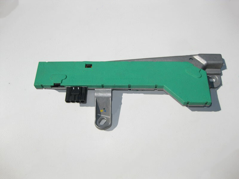 Amplificador De Antena Mercedes Clase E W211 / S211 - Usado En Buen Estado, Ref. A2118204189