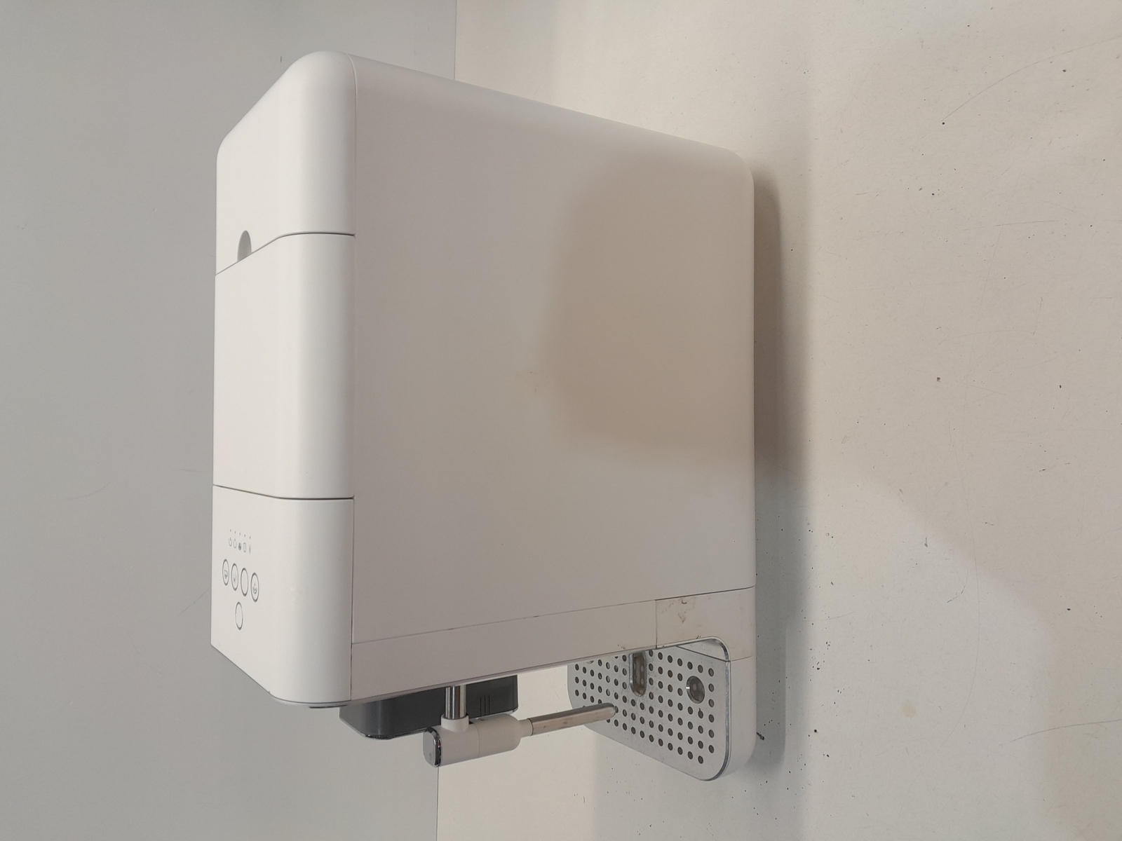 Smeg BCC02 Bean To Cup Coffee Machine White (FAULTY/Dirty) eBay