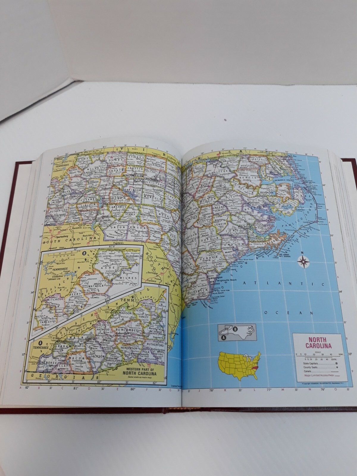 Funk & Wagnalls New Encyclopedia 29 Volumes Thesaurus Complete Set