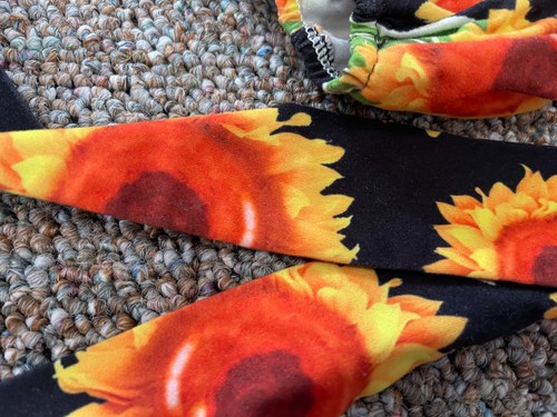 Girls Sunflower Bloomers with Ties Approx 0-3M - Picture 3 of 3