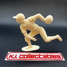 Vintage 1960s Marx Plastic 5.5 tan Baseball Player Figure Pitcher