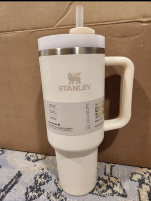 #ad Stanley Quencher H2.0 FlowState Tumbler 40oz Cream $28.00