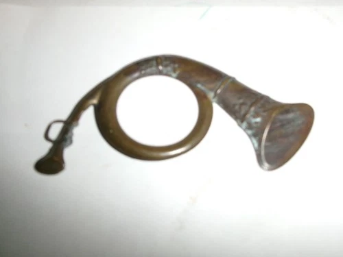 ANTIQUE-CIVIL WAR- BRASS BUGLE PIN-NO BACK-