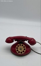 Vintage Metal Rotary Phone Toy Red Tin Litho Decorative Collectible