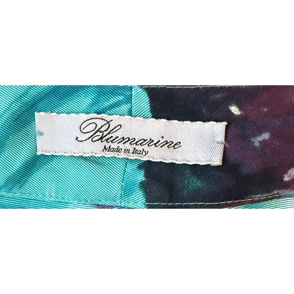 Pantalones capri Blumarine estampado floral hechos en Italia azul púrpura para mujer 38 Foto 2 de 4
