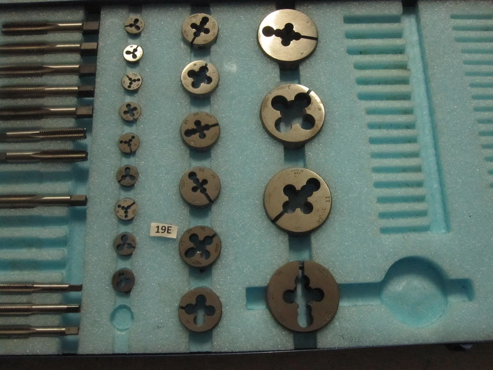 Greenfield Tap and Die 39 piece tap and die set W Case - Image 3 of 4