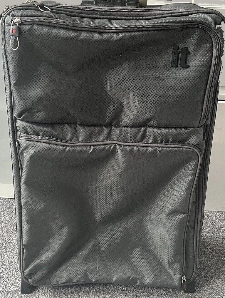 2 wheel sales suitcase medium