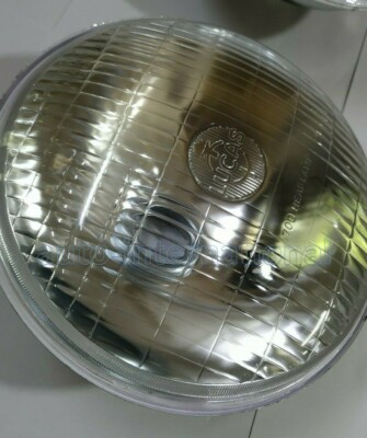Lucas 7'' Inch Sealed Beam Headlamp H4 Conversion With Pilot RHD Classic Cars
