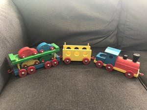 heros wooden train set
