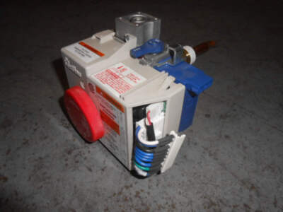 Robert Shaw AP14598A/20000NWIPER-LC 120 Volt Natural Gas Valve For Water  Heater