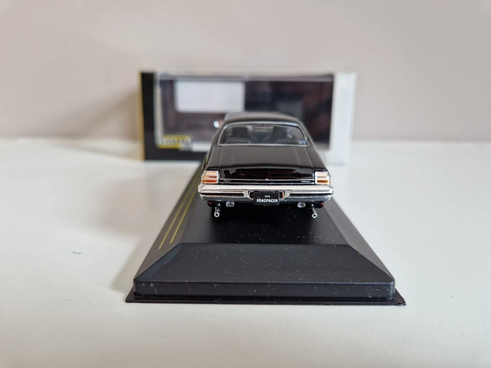 First43 (IXO) 1/43 Mazda Roadpacer - Nero - 1975 - F43-011 - Immagine 4 di 4
