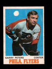 1970-71 O-PEE-CHEE #196 GARRY PETERS EXMT FLYERS *X76882