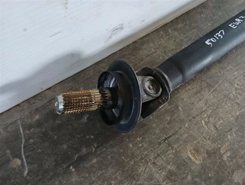 Eje de transmisión delantero AWD 3,7 L desde 2013 Infiniti Ex37 10700037 Foto 2 de 4