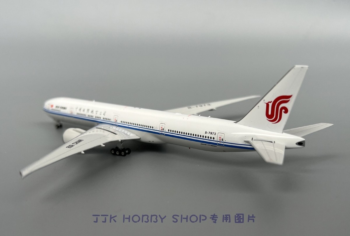 1:400 Phoenix Air China B777-300ER Passenger Airplane